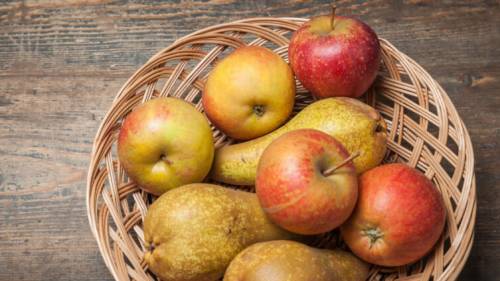 Как сохранить яблоки и груши на длительное время?